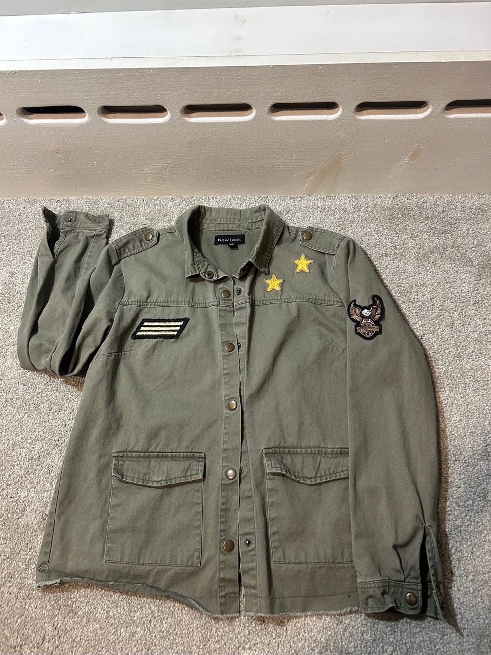 New Look women’s Olive Green Military Patch Jacket